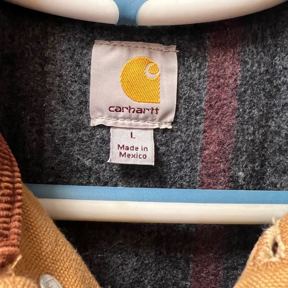 Carhartt Tan Field Jacket with Brown Accents - Picture 3 of 4